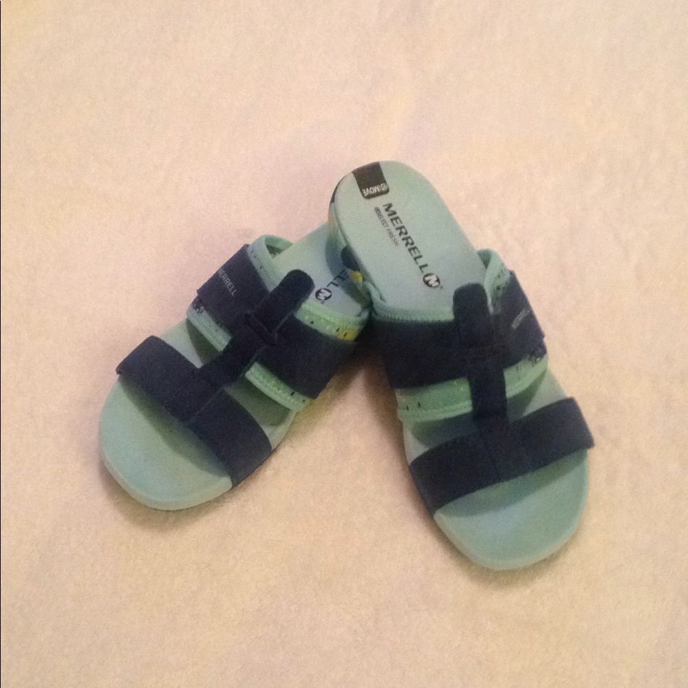 Merrill size 7.0 slides